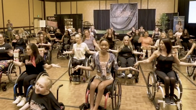 Line Dance im Rollstuhl